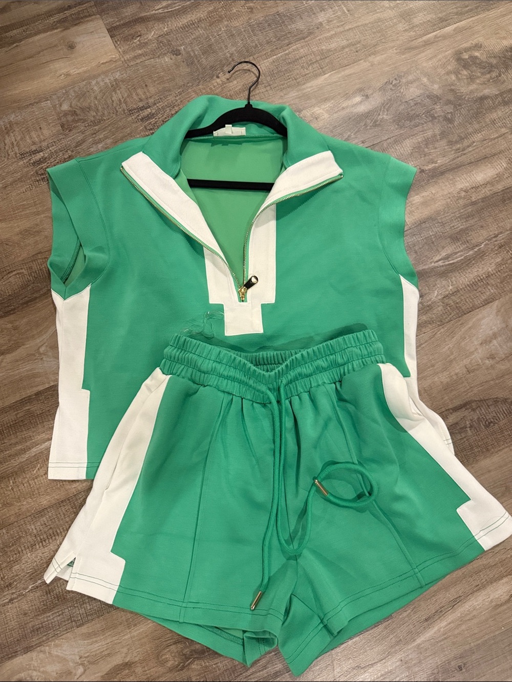 entro Green and White Sleeveless Zip Polo Top & Elastic Waist Shorts Set